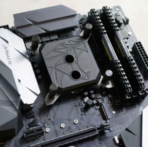 Waterblock et mémoire en place